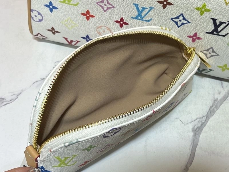 Sophisticated Louis Vuitton Cosmetic Bags 80239