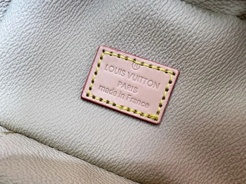 Louis Vuitton Cosmetic Bags Functional 80238