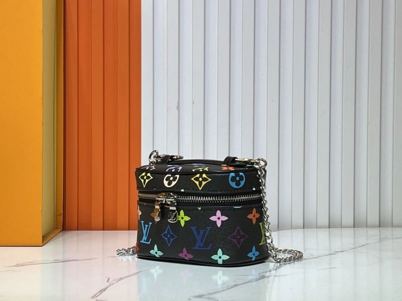 Louis Vuitton Cosmetic Bags FreshLook 80237