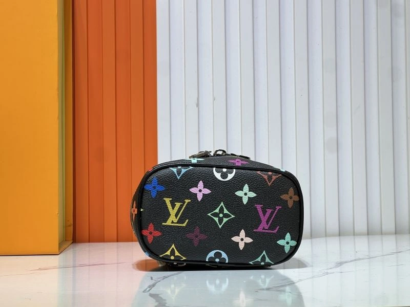 Louis Vuitton Cosmetic Bags FreshLook 80237