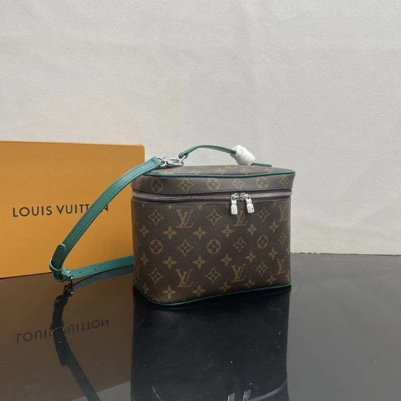 Elegant Louis Vuitton Cosmetic Bags 41794