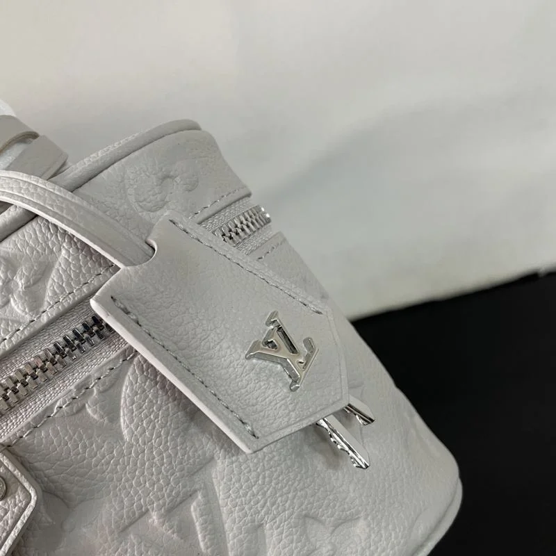 Unique Louis Vuitton Cosmetic Bags 41605