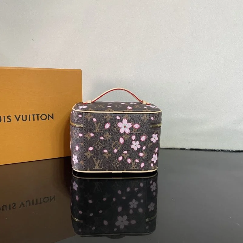 Louis Vuitton Cosmetic Bags Vibrant 41604