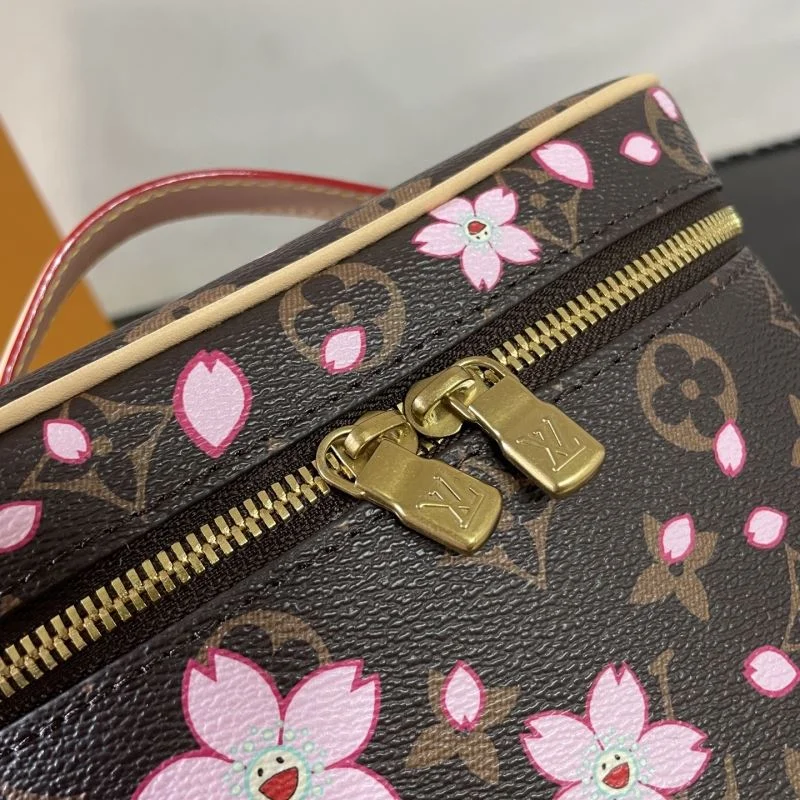 Louis Vuitton Cosmetic Bags Vibrant 41604