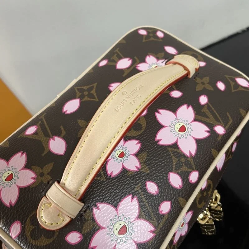 Bold Louis Vuitton Cosmetic Bags 41595