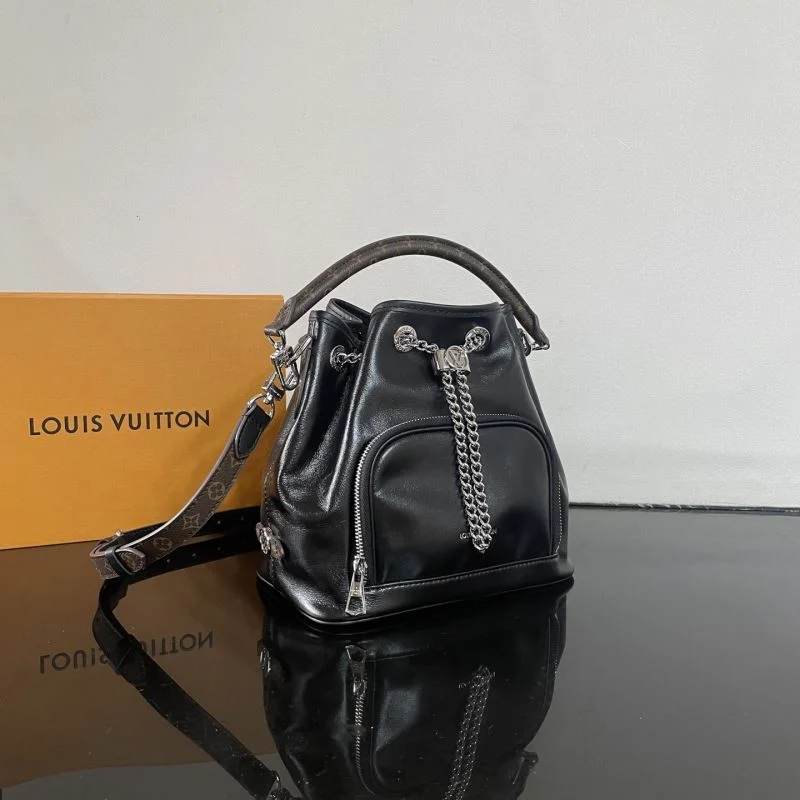 Louis Vuitton Cosmetic Bags Affordable 41593