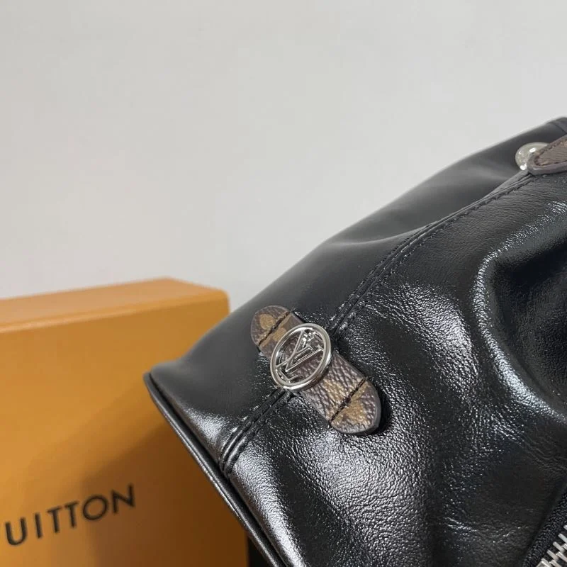 Louis Vuitton Cosmetic Bags Affordable 41593