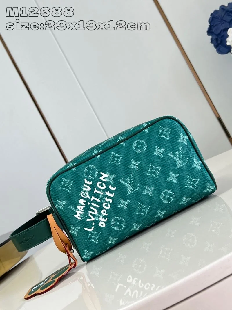 Breathable Louis Vuitton Cosmetic Bags 41237