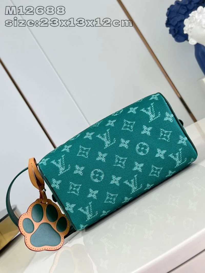 Breathable Louis Vuitton Cosmetic Bags 41237