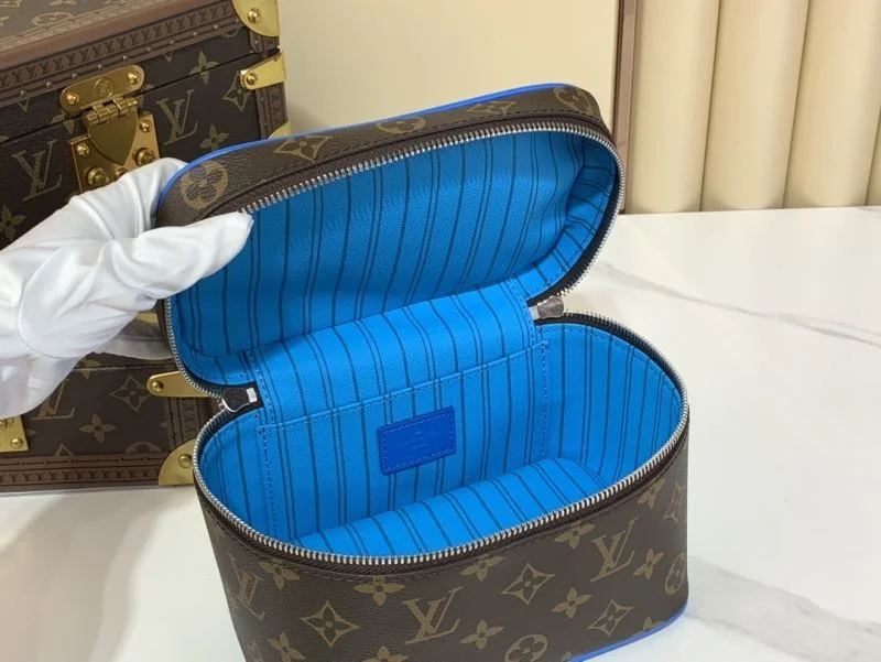 Practical Louis Vuitton Cosmetic Bags 41235