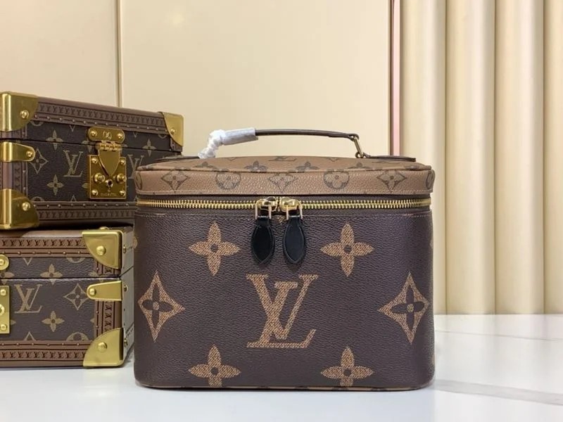 Louis Vuitton Cosmetic Bags Attractive 41231
