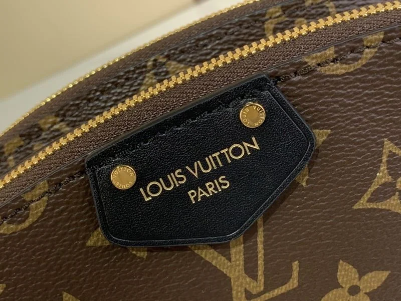 Louis Vuitton Cosmetic Bags EyeCatching 41234