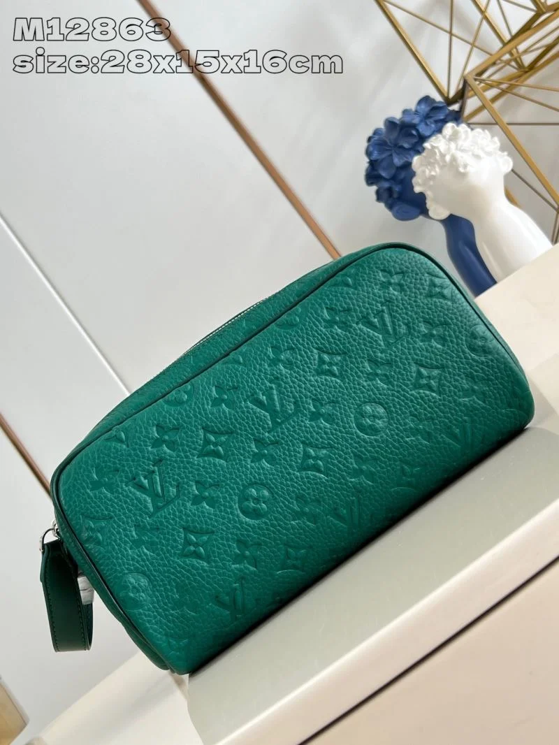 UrbanChic Louis Vuitton Cosmetic Bags 41236