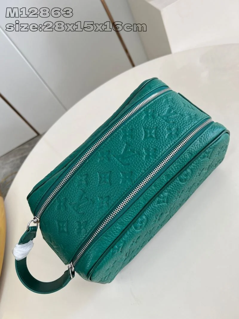 UrbanChic Louis Vuitton Cosmetic Bags 41236