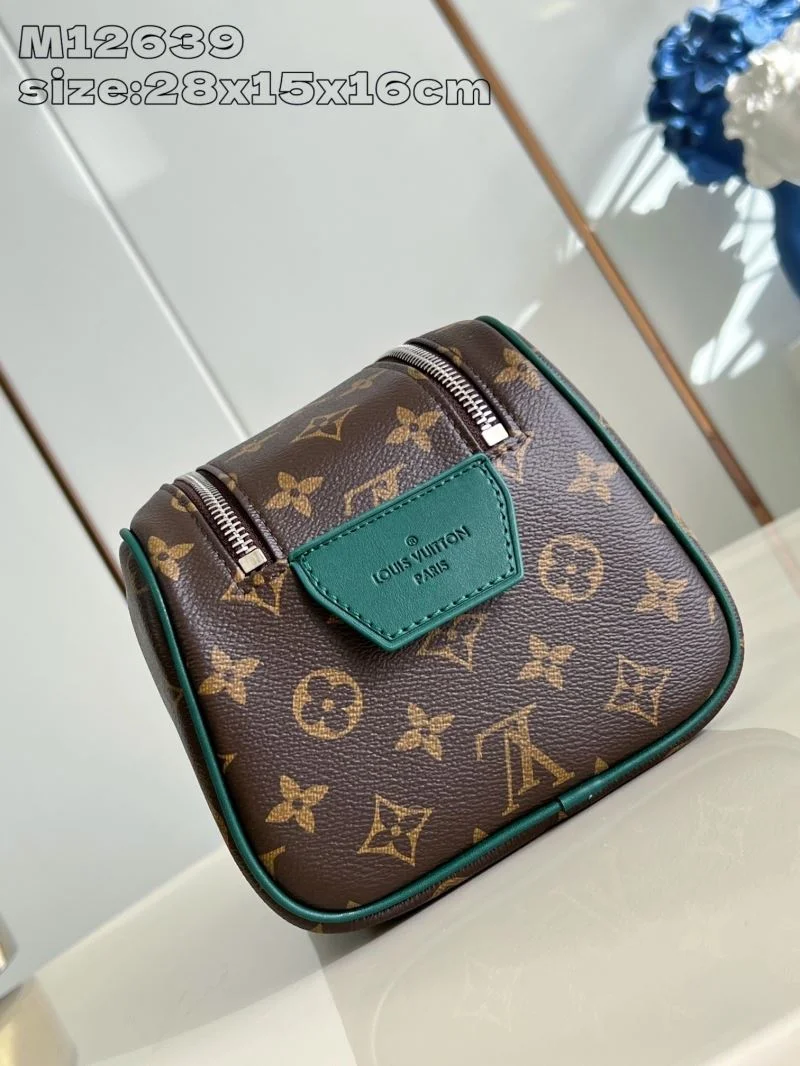 Versatile Louis Vuitton Cosmetic Bags 41239