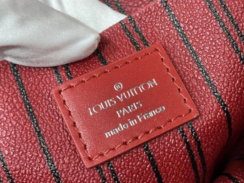 Louis Vuitton Cosmetic Bags Trendsetting 41242