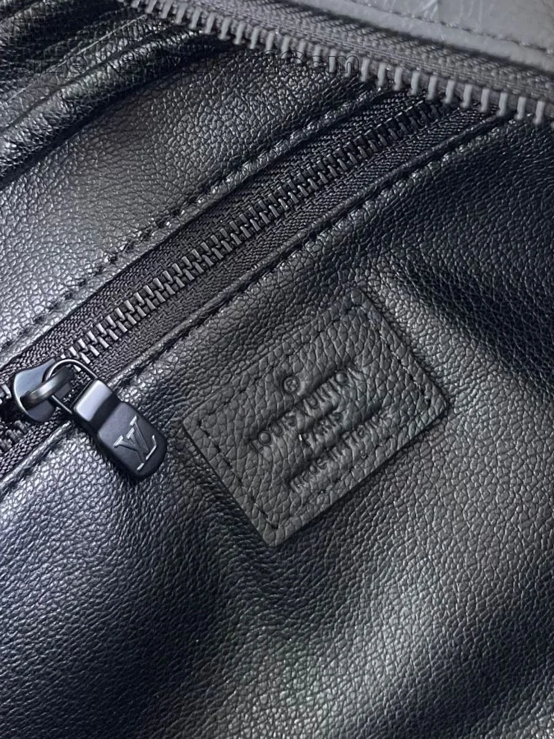 Louis Vuitton Cosmetic Bags TimelessDesign 41222