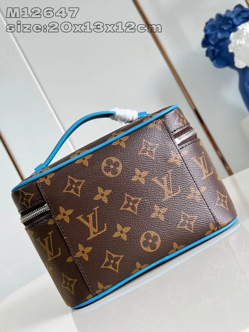 Classic Louis Vuitton Cosmetic Bags 41217