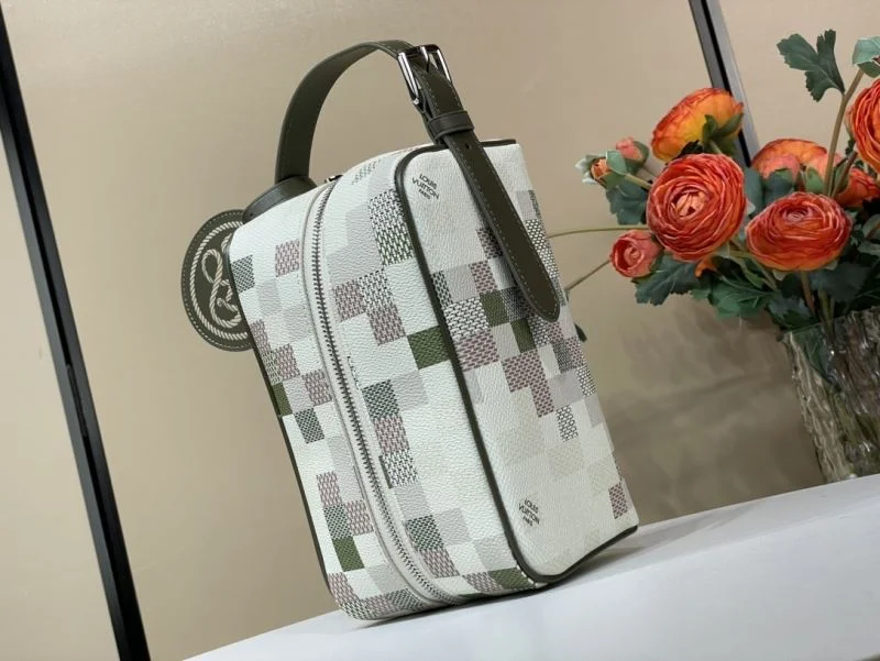 Louis Vuitton Cosmetic Bags Sleek 40590