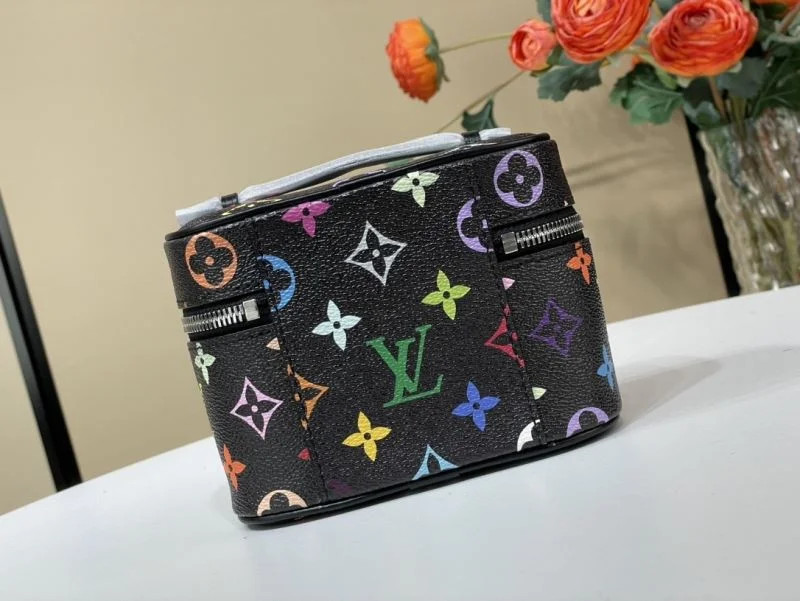 Louis Vuitton Cosmetic Bags QuickDry 40579