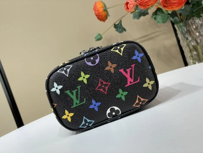 Louis Vuitton Cosmetic Bags QuickDry 40579