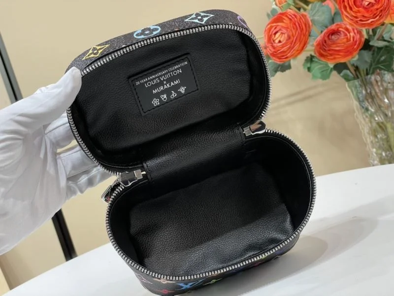 Louis Vuitton Cosmetic Bags QuickDry 40579