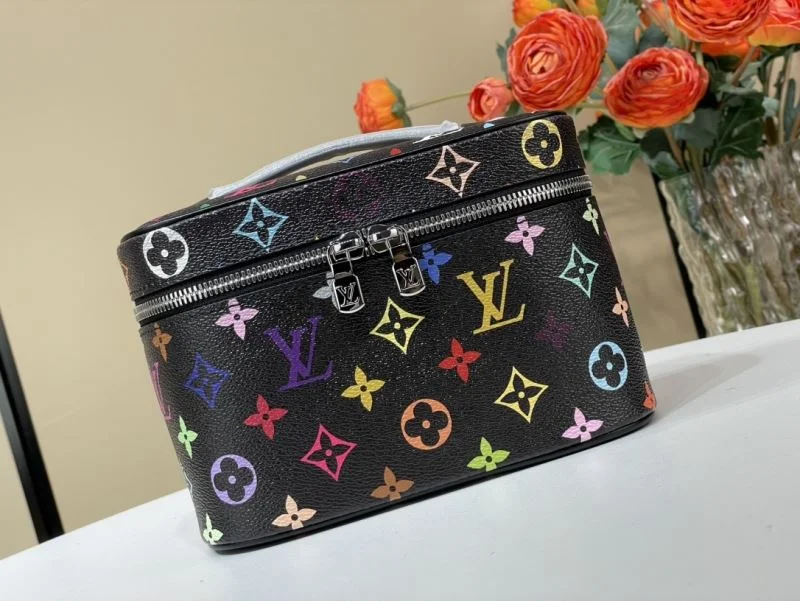 Premium Louis Vuitton Cosmetic Bags 40574