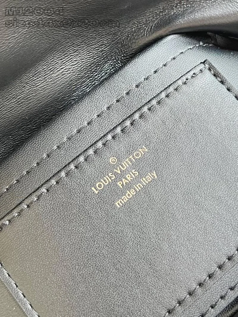 Durable Louis Vuitton Cosmetic Bags 40575