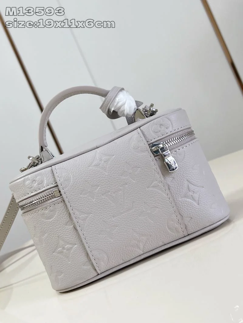Durable Louis Vuitton Cosmetic Bags 40572