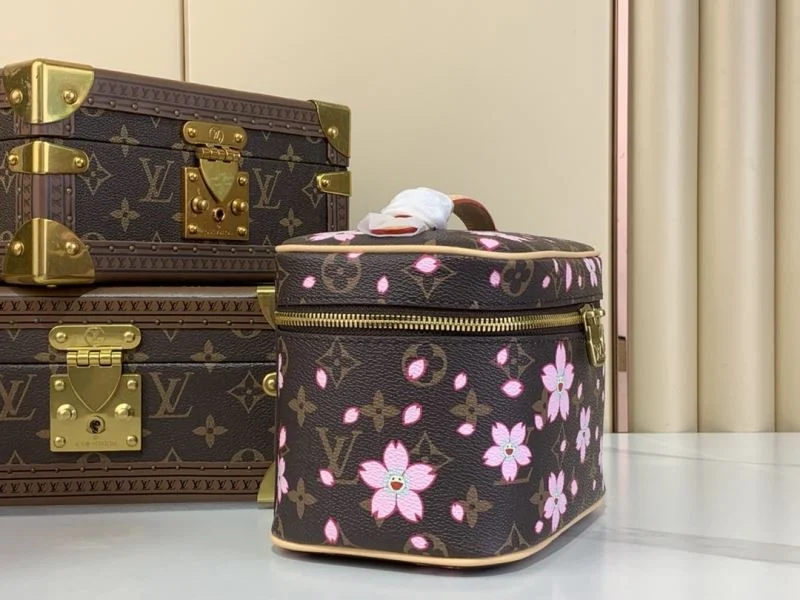 Louis Vuitton Cosmetic Bags OdorResistant 40563