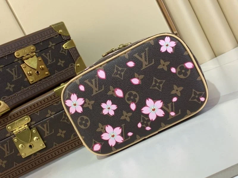 Louis Vuitton Cosmetic Bags OdorResistant 40563