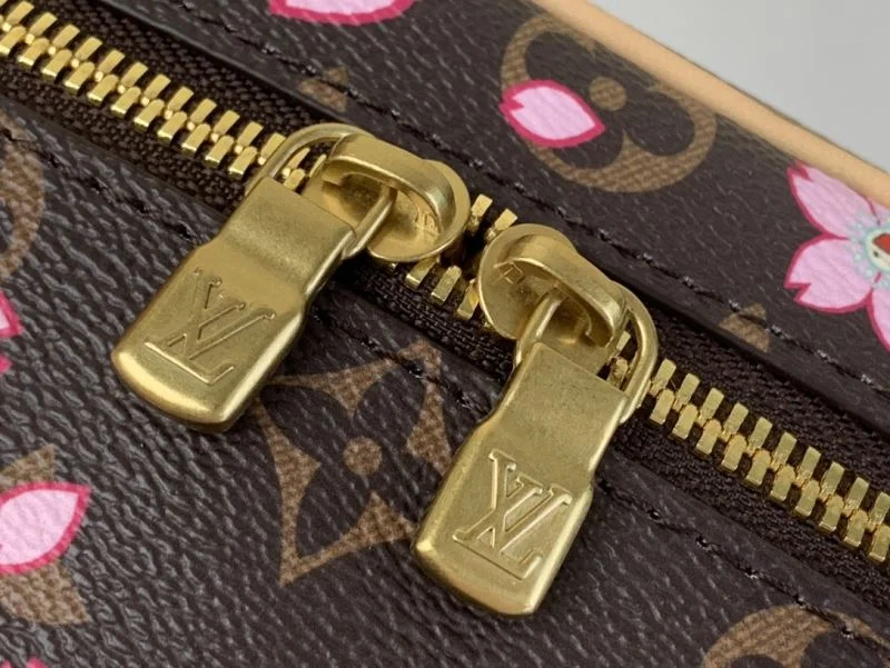 Louis Vuitton Cosmetic Bags OdorResistant 40563