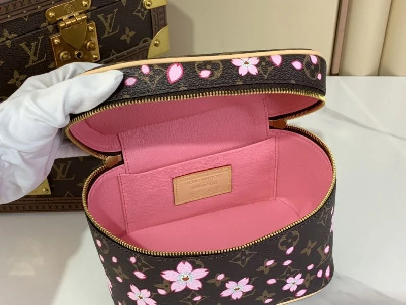 Louis Vuitton Cosmetic Bags OdorResistant 40563