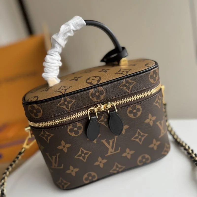 Louis Vuitton Cosmetic Bags Unique 49350