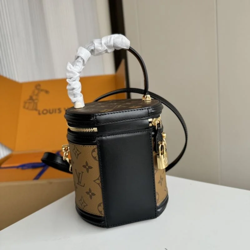 Attractive Louis Vuitton Cosmetic Bags 49293