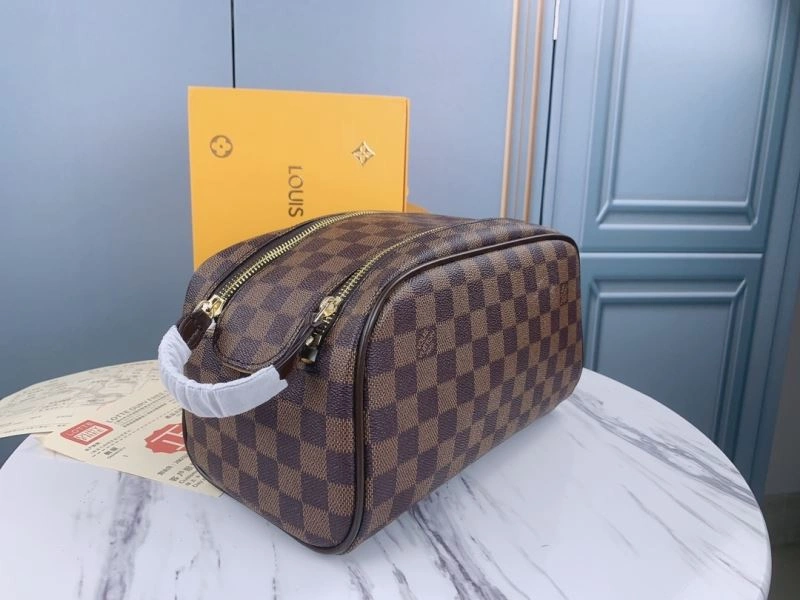 Functional Louis Vuitton Cosmetic Bags 79871