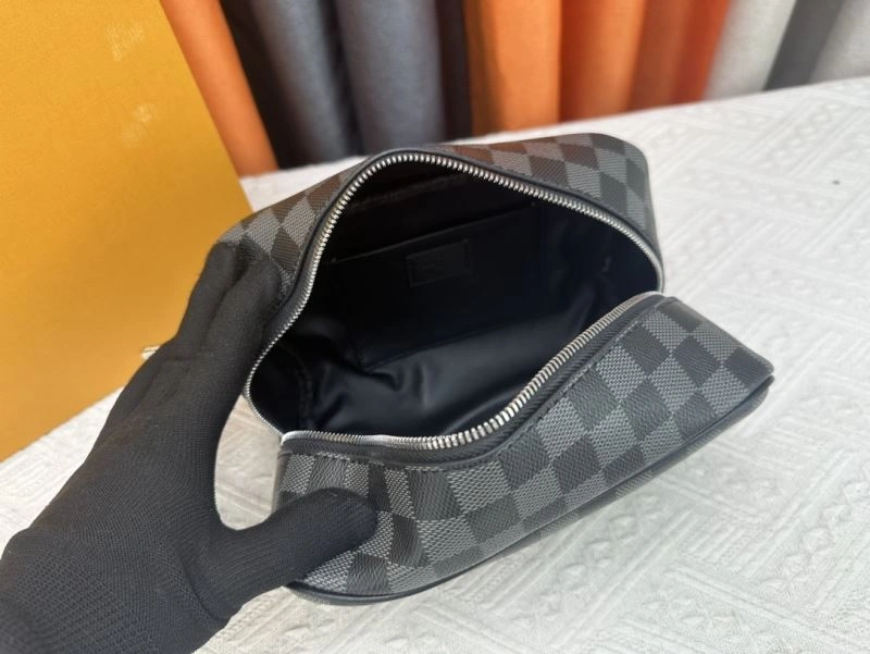 Louis Vuitton Cosmetic Bags Casual 79864