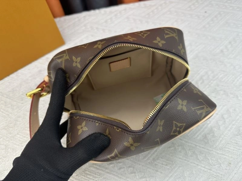 Tailored Louis Vuitton Cosmetic Bags 79858