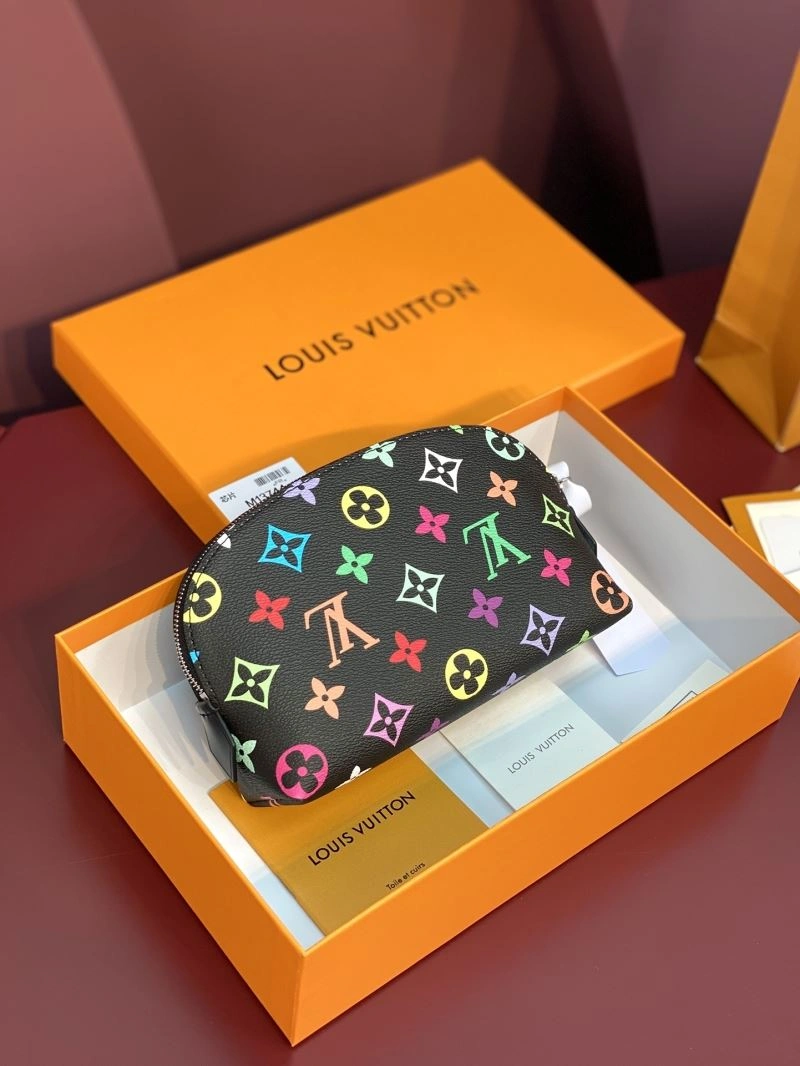 EyeCatching Louis Vuitton Cosmetic Bags 57303