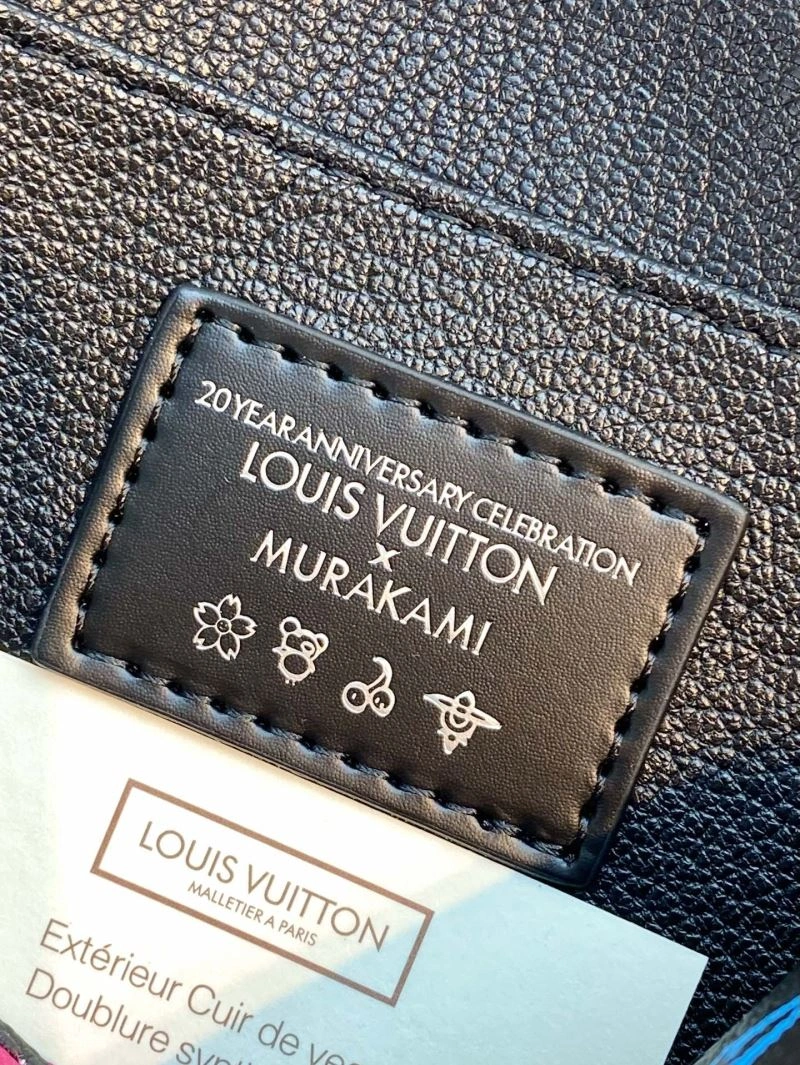 EyeCatching Louis Vuitton Cosmetic Bags 57303