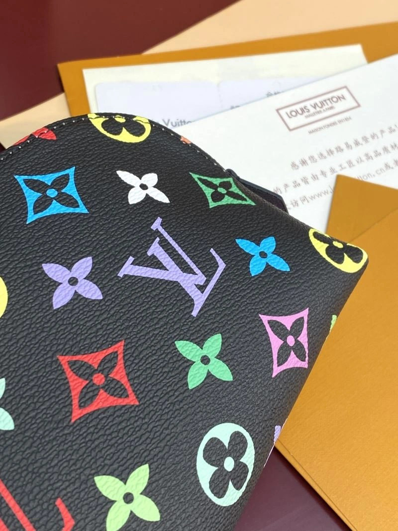 EyeCatching Louis Vuitton Cosmetic Bags 57303