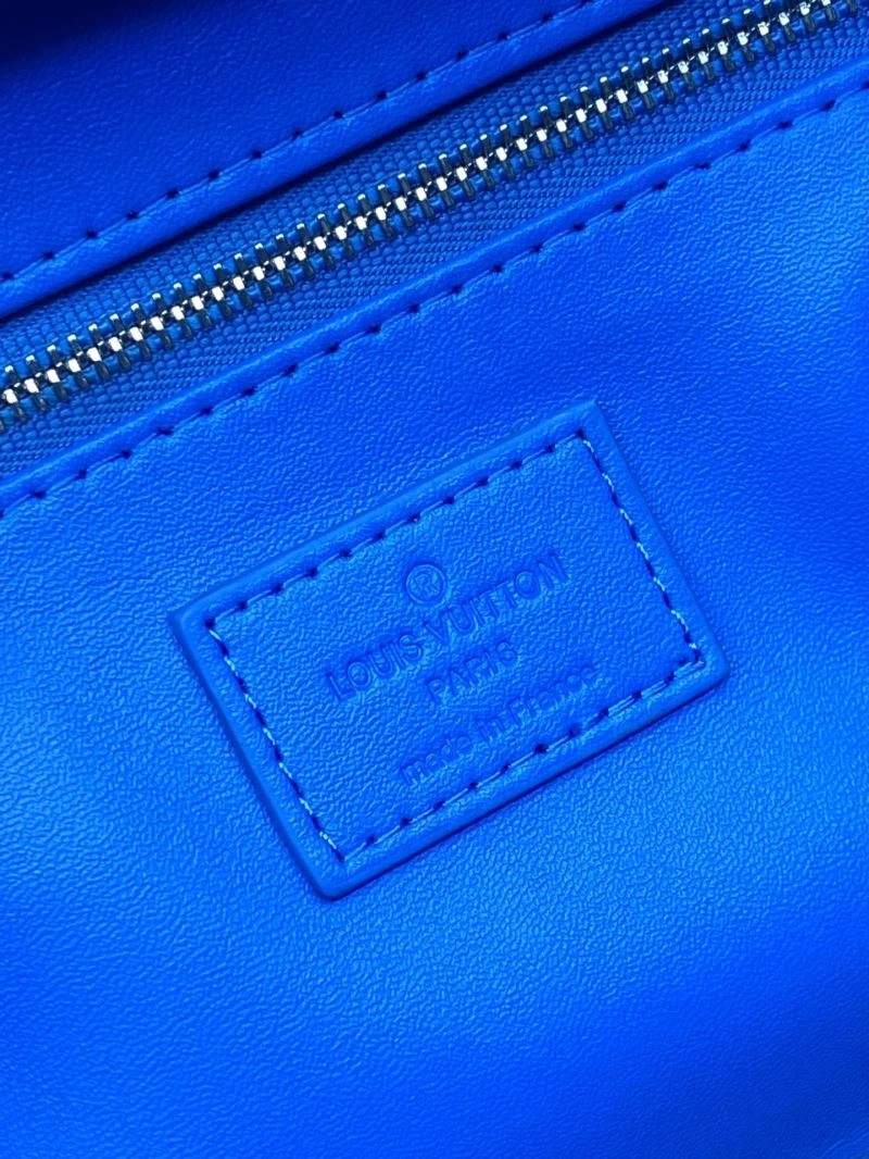 Louis Vuitton Cosmetic Bags UrbanChic 65732