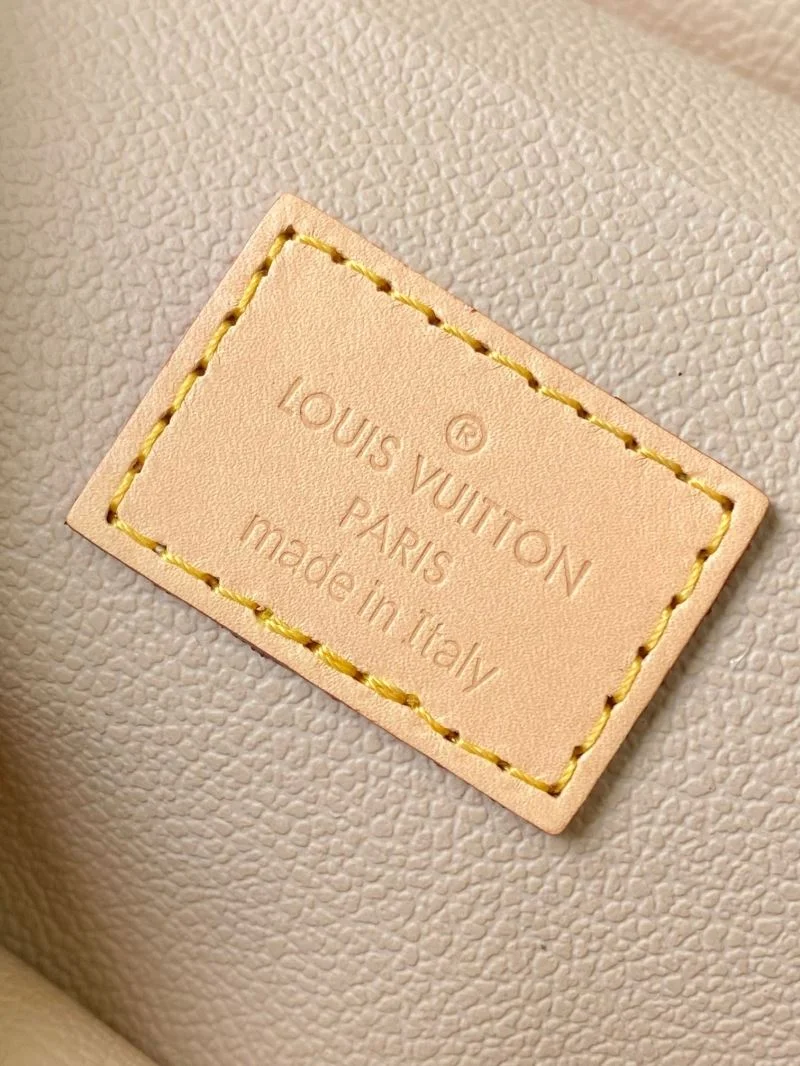Louis Vuitton Cosmetic Bags GoodFit 39758