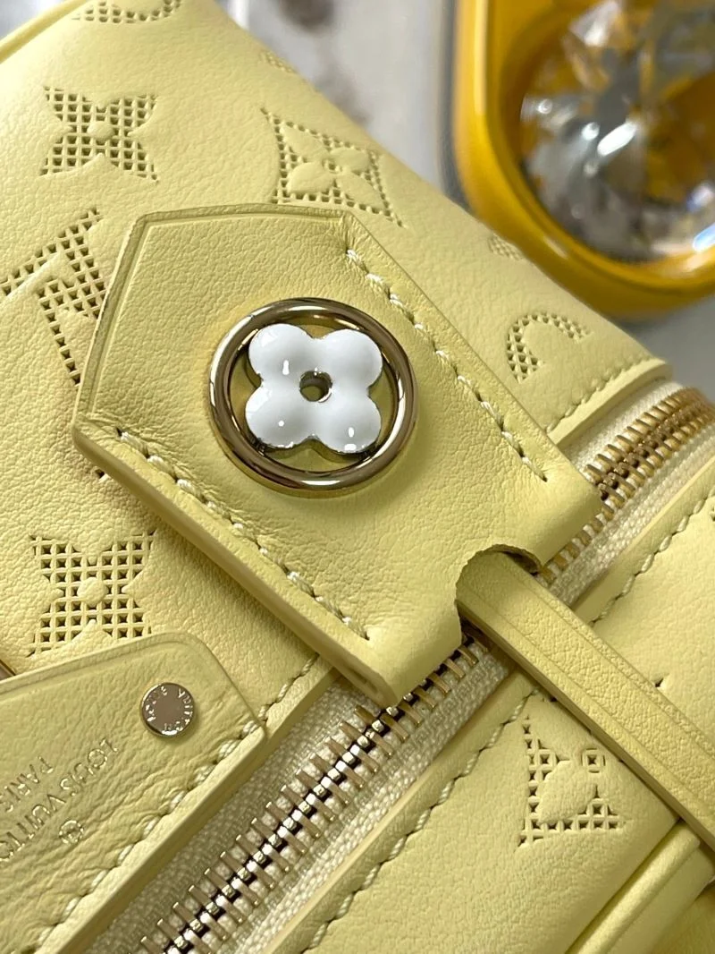 Louis Vuitton Cosmetic Bags UrbanStyle 39755