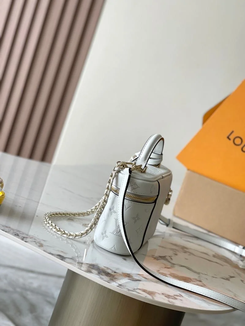 Louis Vuitton Cosmetic Bags ModernLook 39767