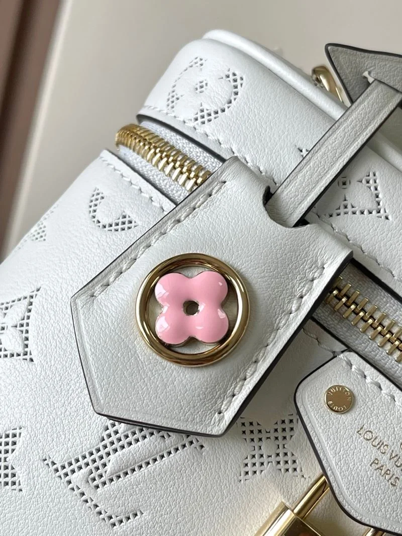 Louis Vuitton Cosmetic Bags ModernLook 39767