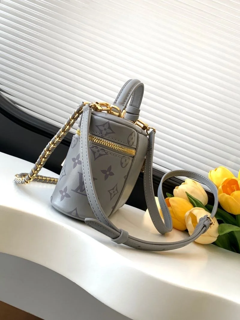 QuickDry Louis Vuitton Cosmetic Bags 38899