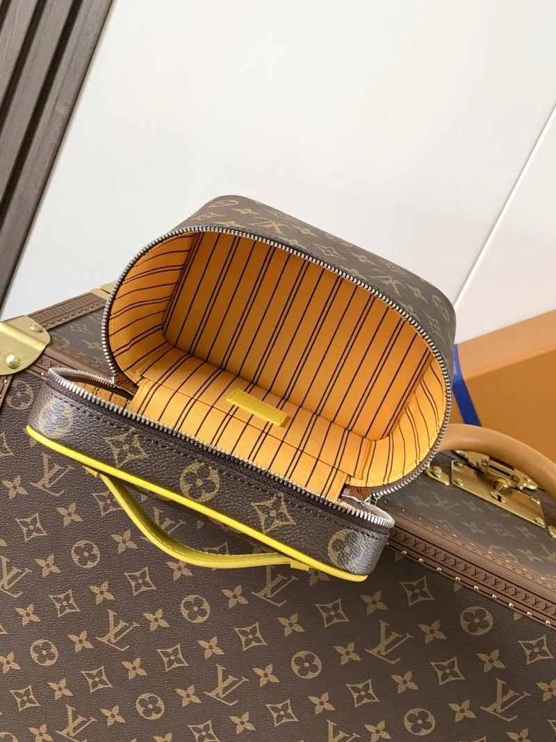 Packable Louis Vuitton Cosmetic Bags 38916