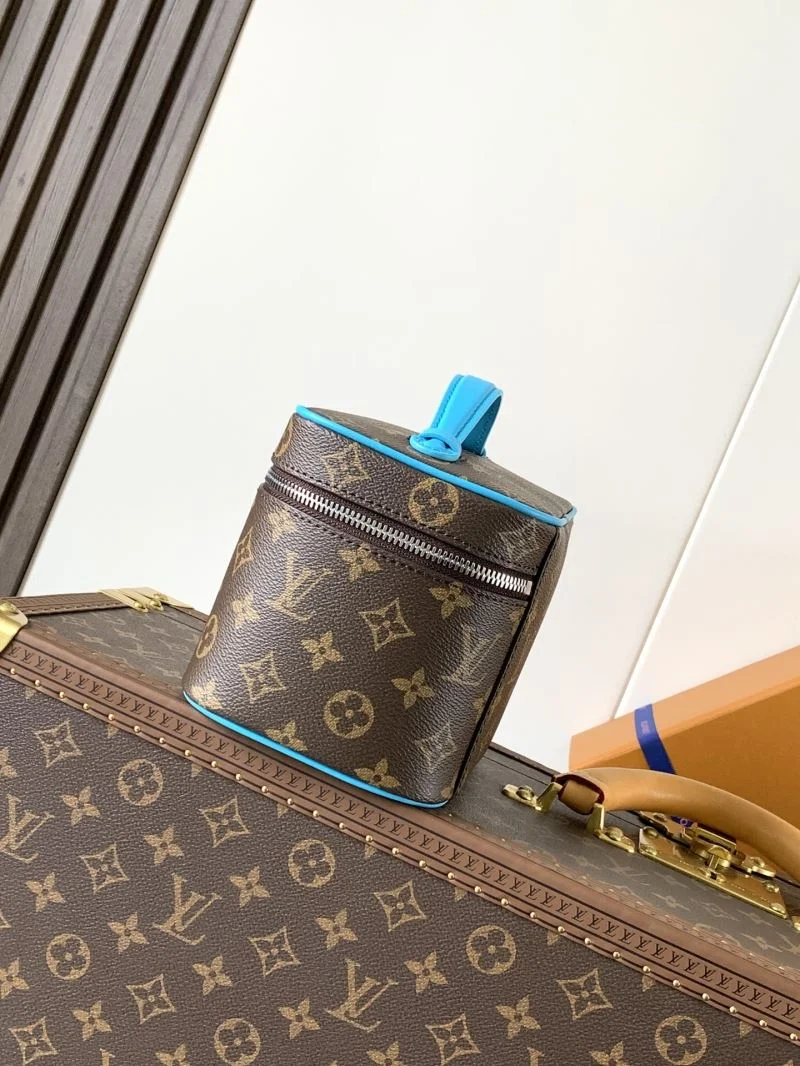 EasyMatch Louis Vuitton Cosmetic Bags 38918