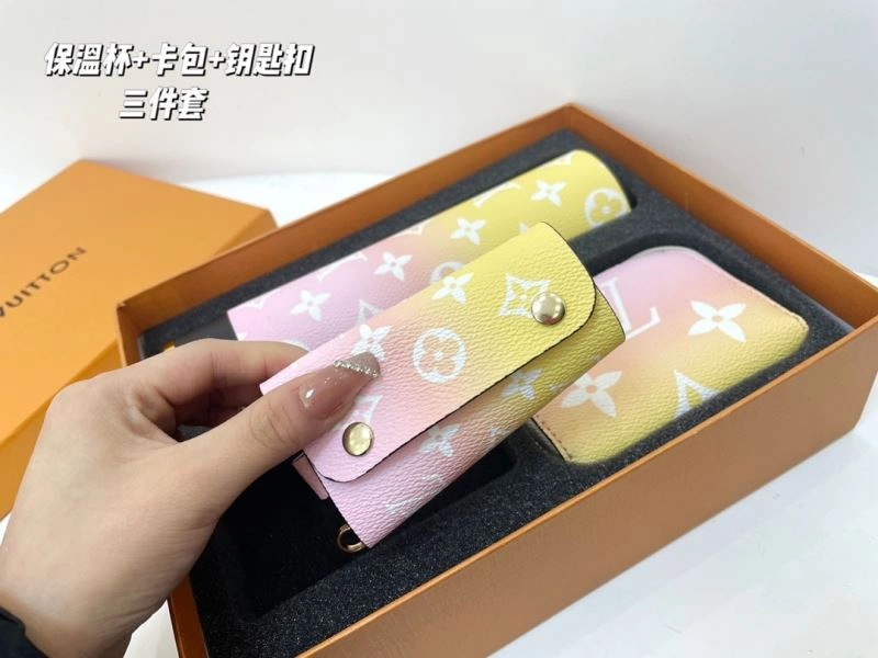 Louis Vuitton Cups Upgraded 262741
